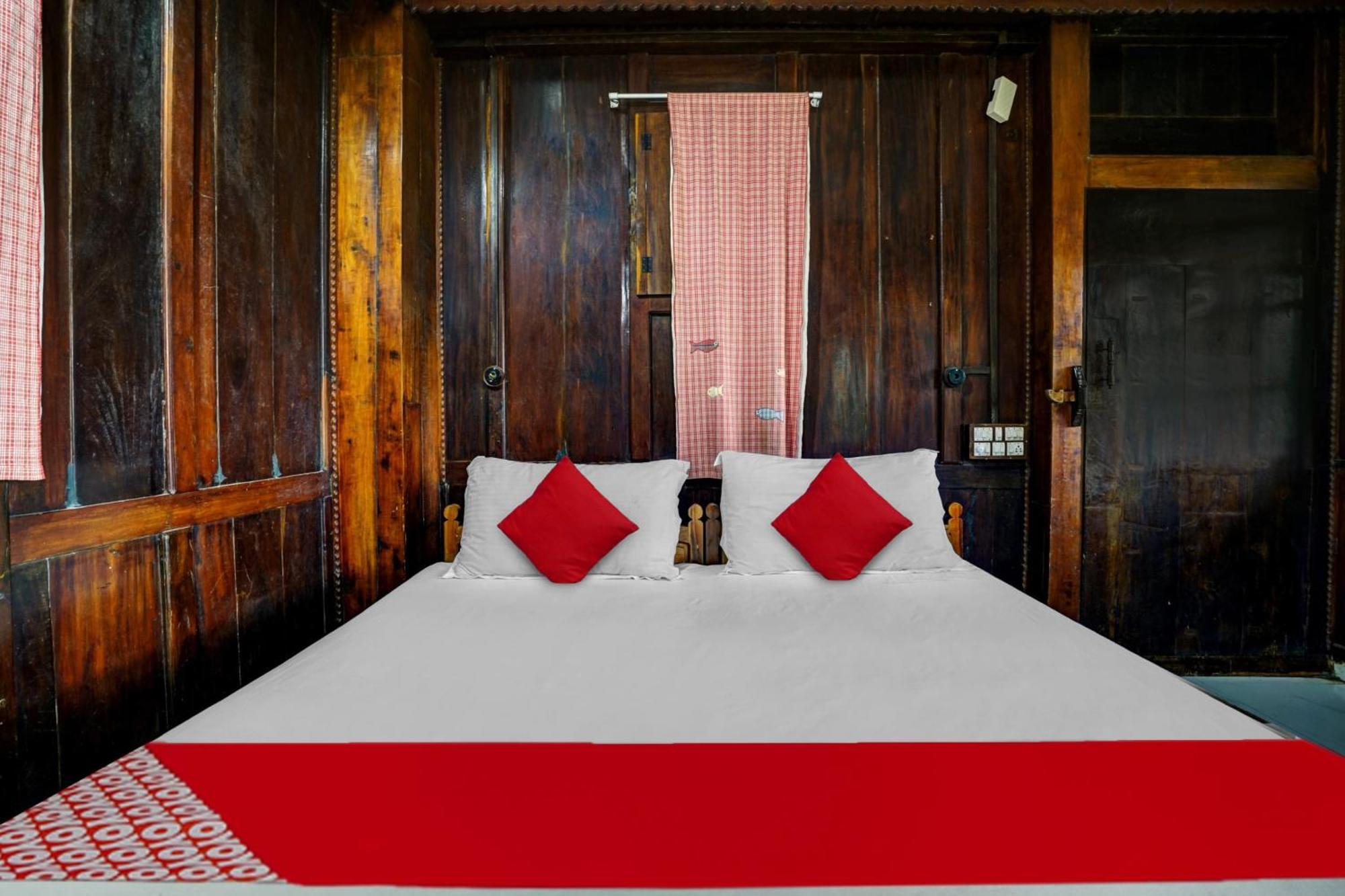Oyo Flagship Meadow View Inn Thekkady Kültér fotó
