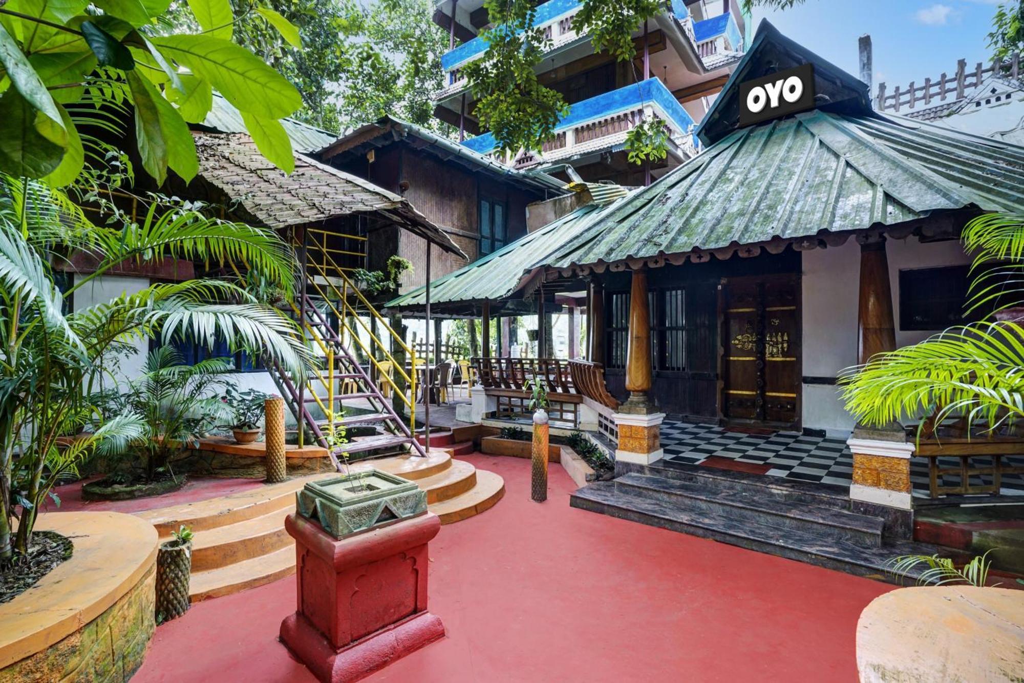 Oyo Flagship Meadow View Inn Thekkady Kültér fotó